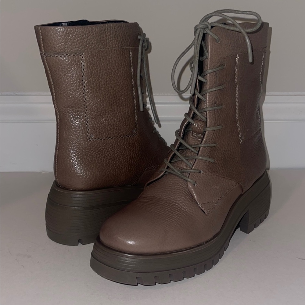 Franco Sarto Women's Brown Lace-Up Chunky Heel Leather Lug Sole Ankle Boots, 7